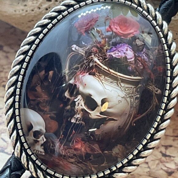 - Gothic Skull Rose Witch Leather Bolo Tie Lariat Necklace Wedding Purple Xmas - Picture 4 of 16